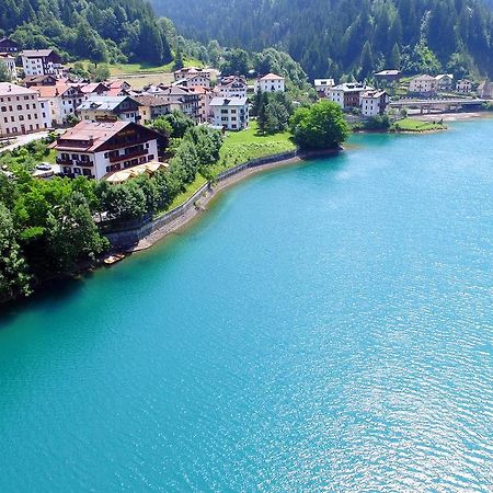 Albergo Meuble Victoria Auronzo di Cadore Exteriör bild