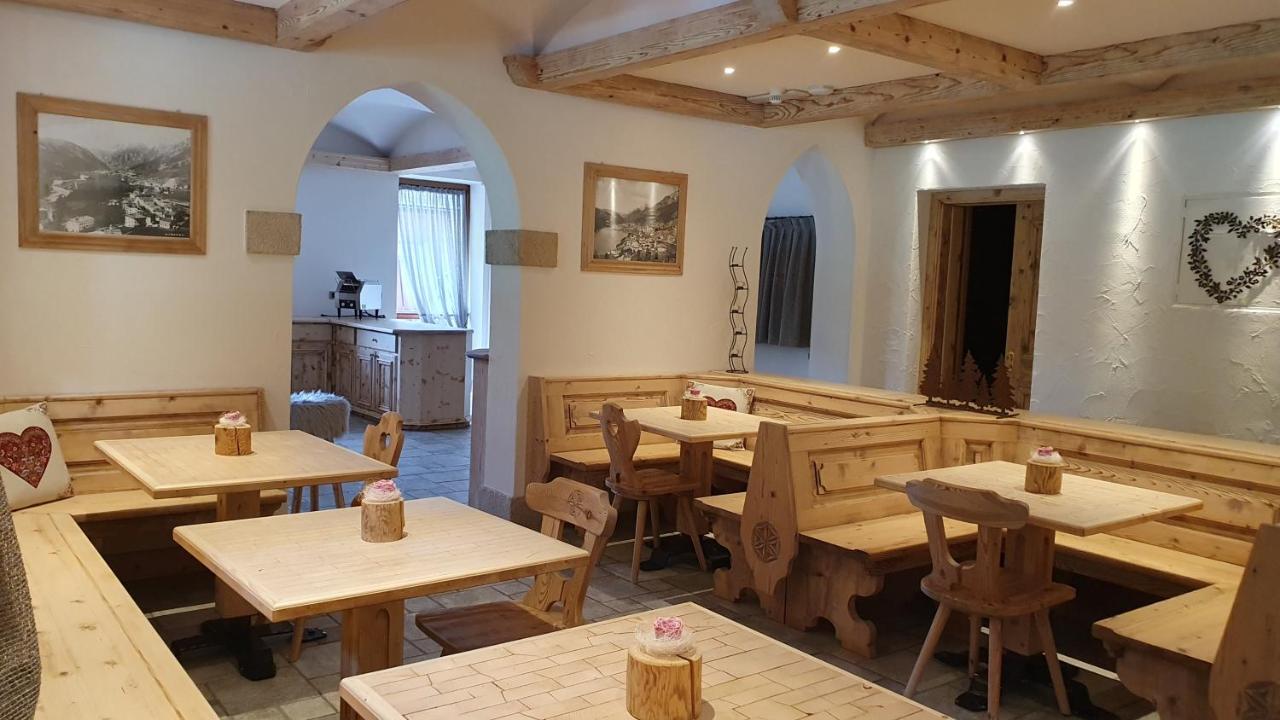 Albergo Meuble Victoria Auronzo di Cadore Exteriör bild