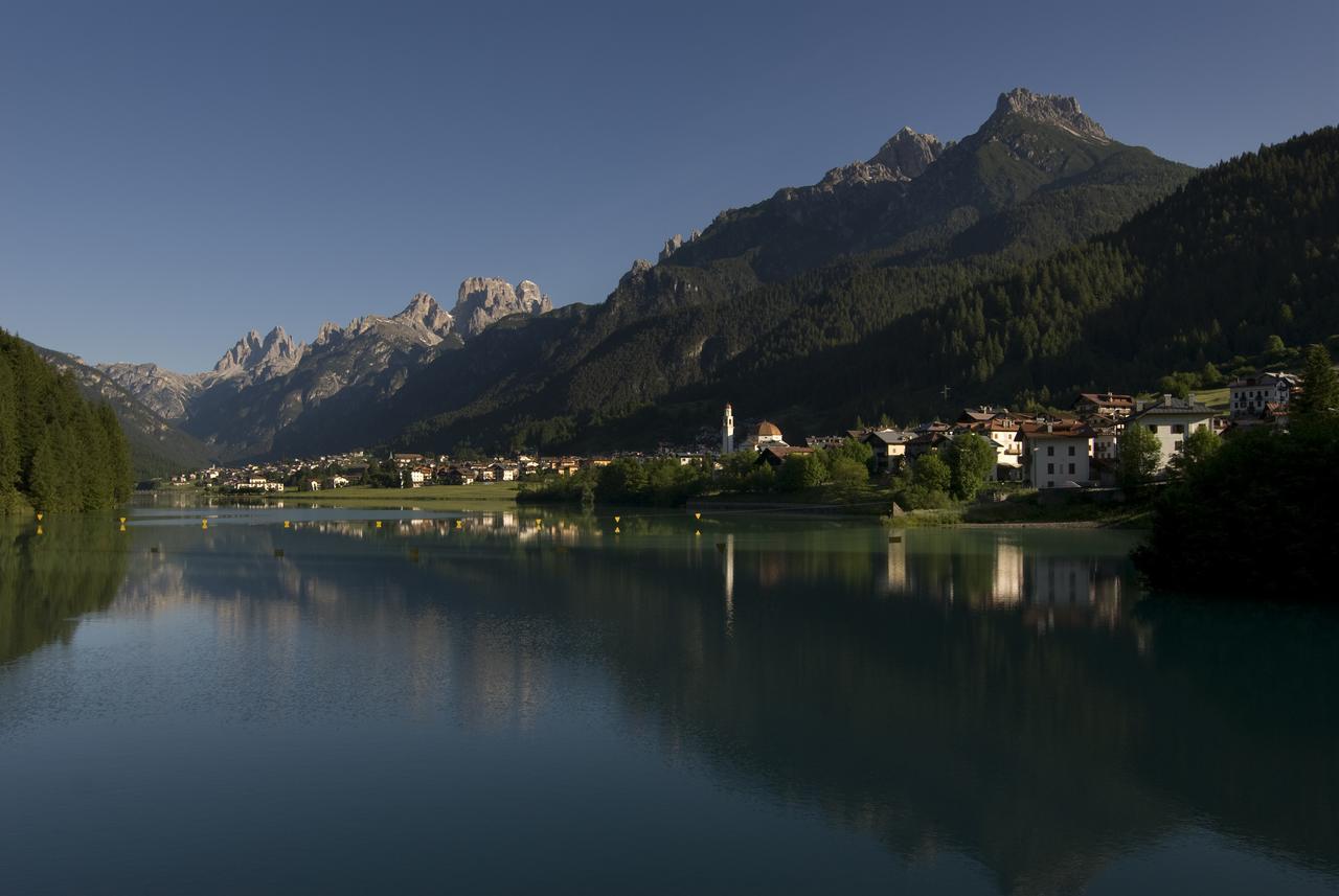 Albergo Meuble Victoria Auronzo di Cadore Exteriör bild