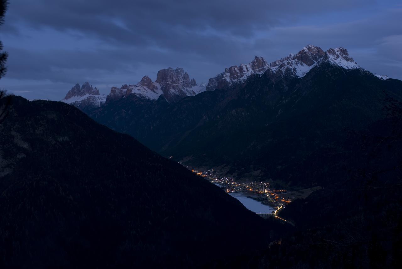 Albergo Meuble Victoria Auronzo di Cadore Exteriör bild